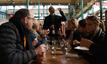 Berlin Food Stories Tour has a wine stop.